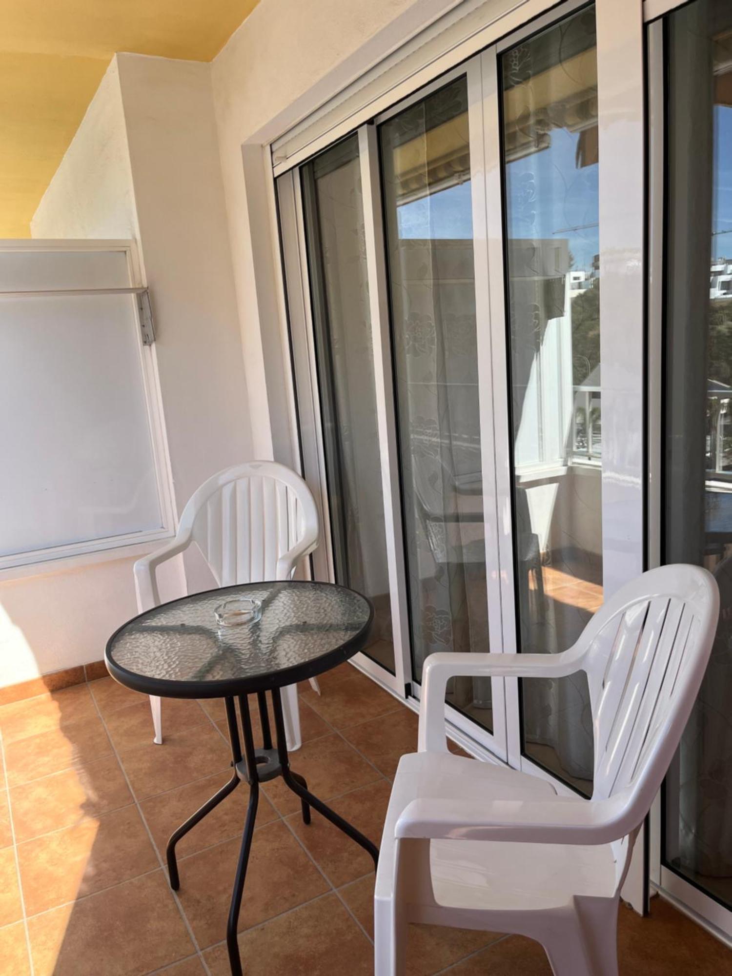 Amaner Capri Apartman Torre Del Mar Kültér fotó