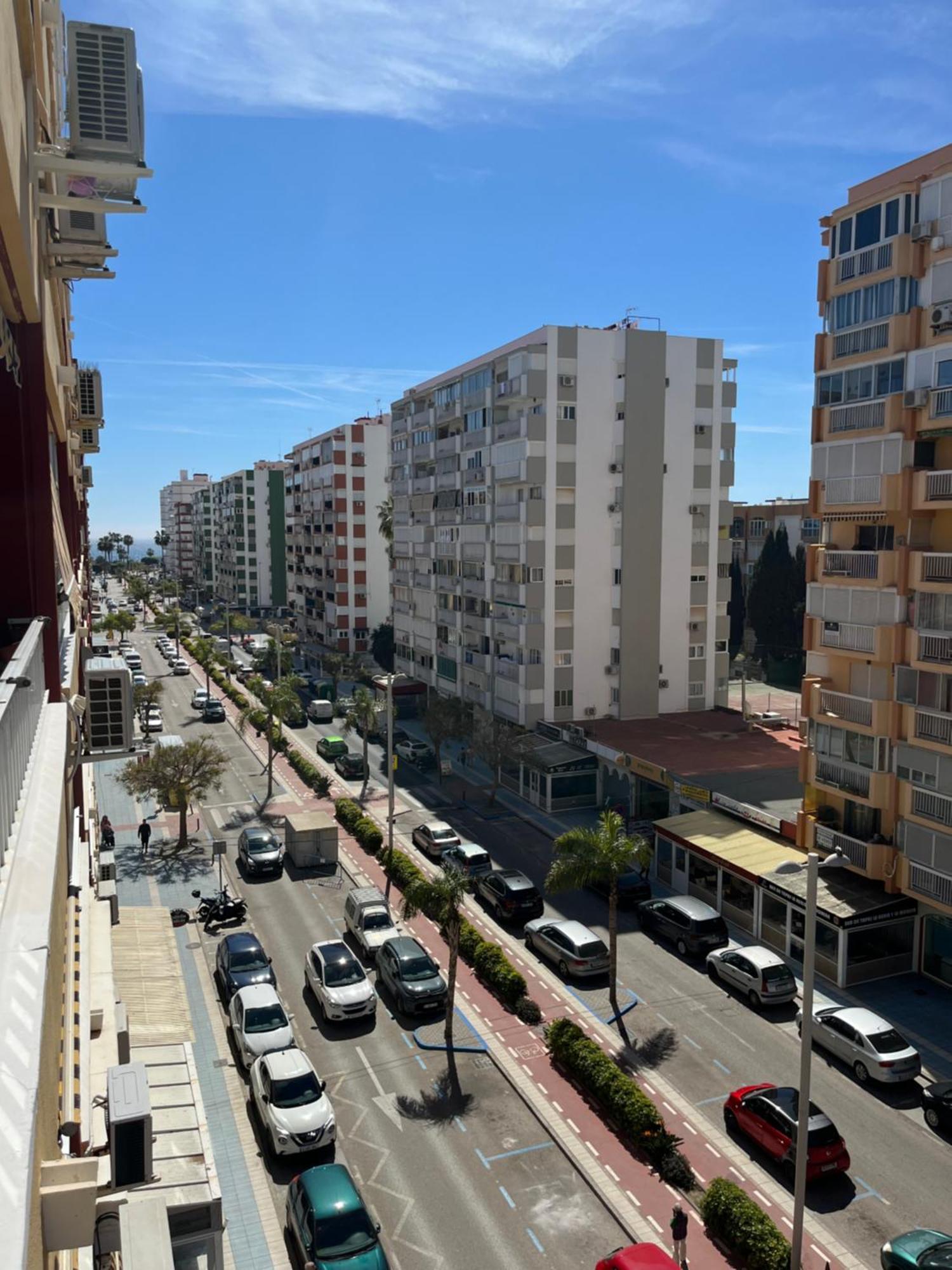 Amaner Capri Apartman Torre Del Mar Kültér fotó